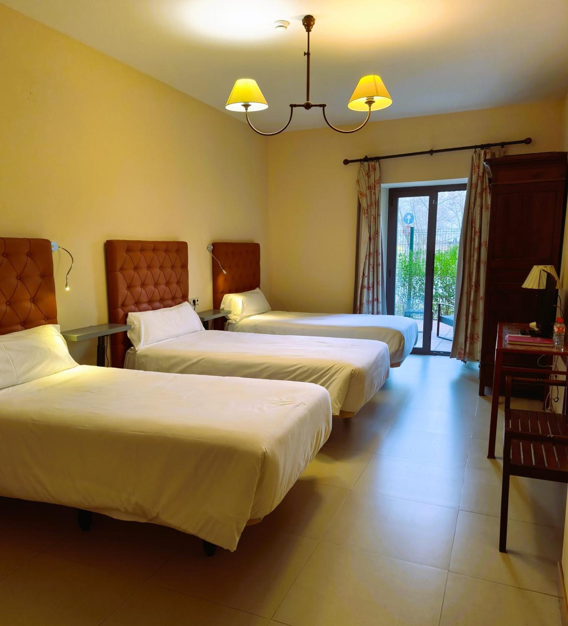 Hotel Villa Marcilla Eksteriør bilde