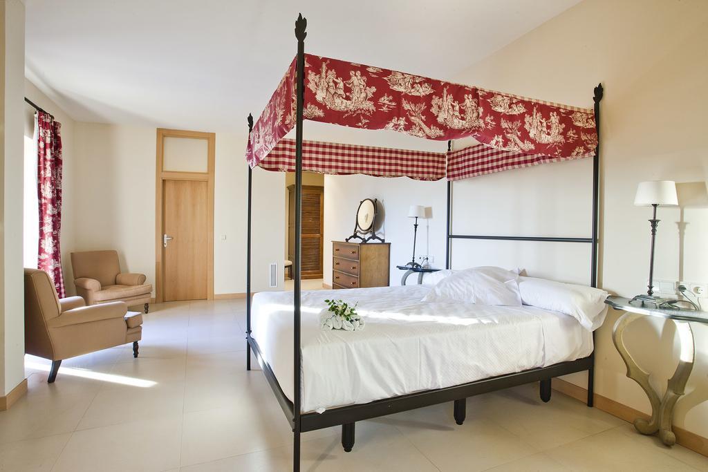 Hotel Villa Marcilla Eksteriør bilde
