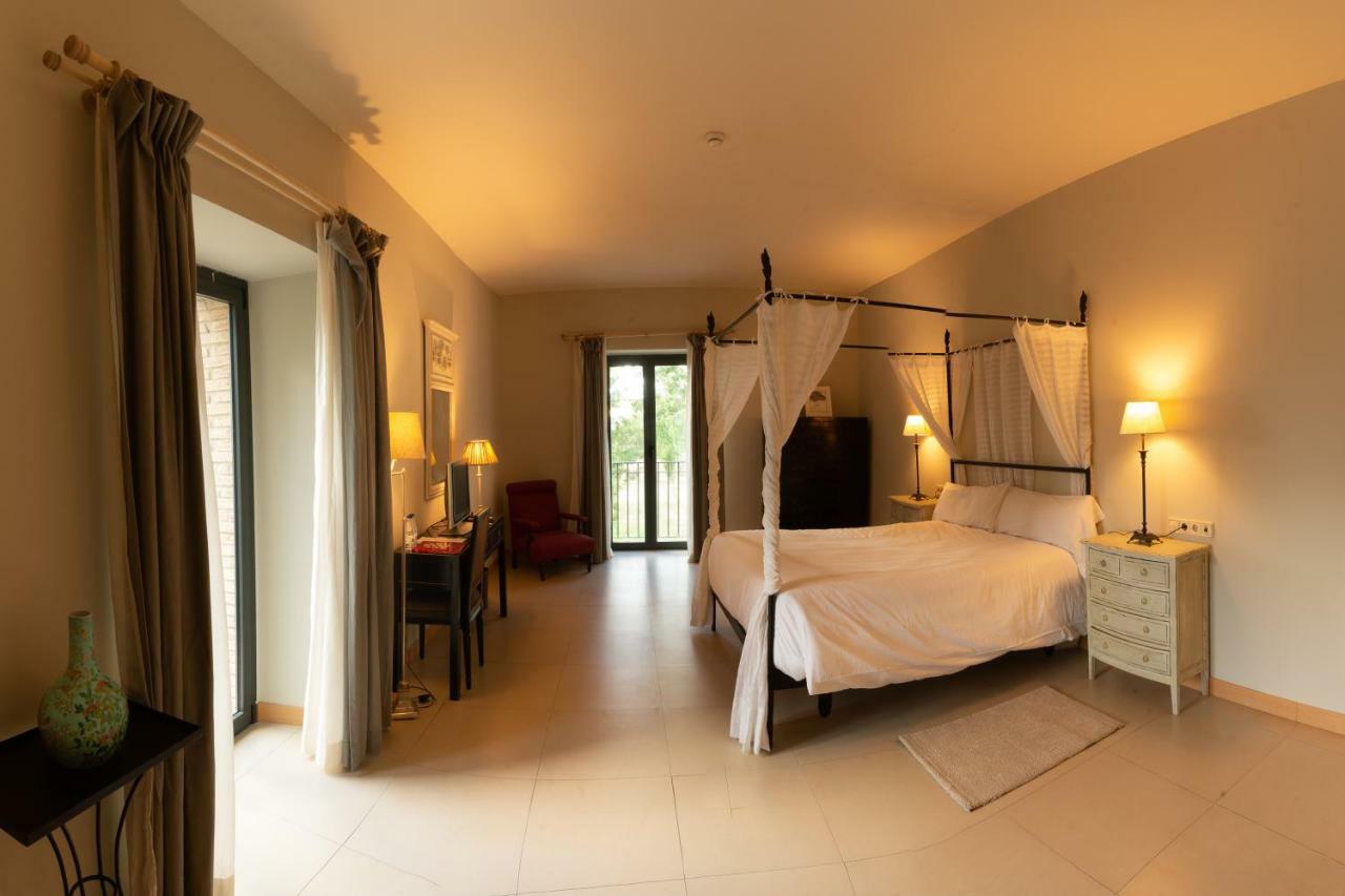 Hotel Villa Marcilla Eksteriør bilde