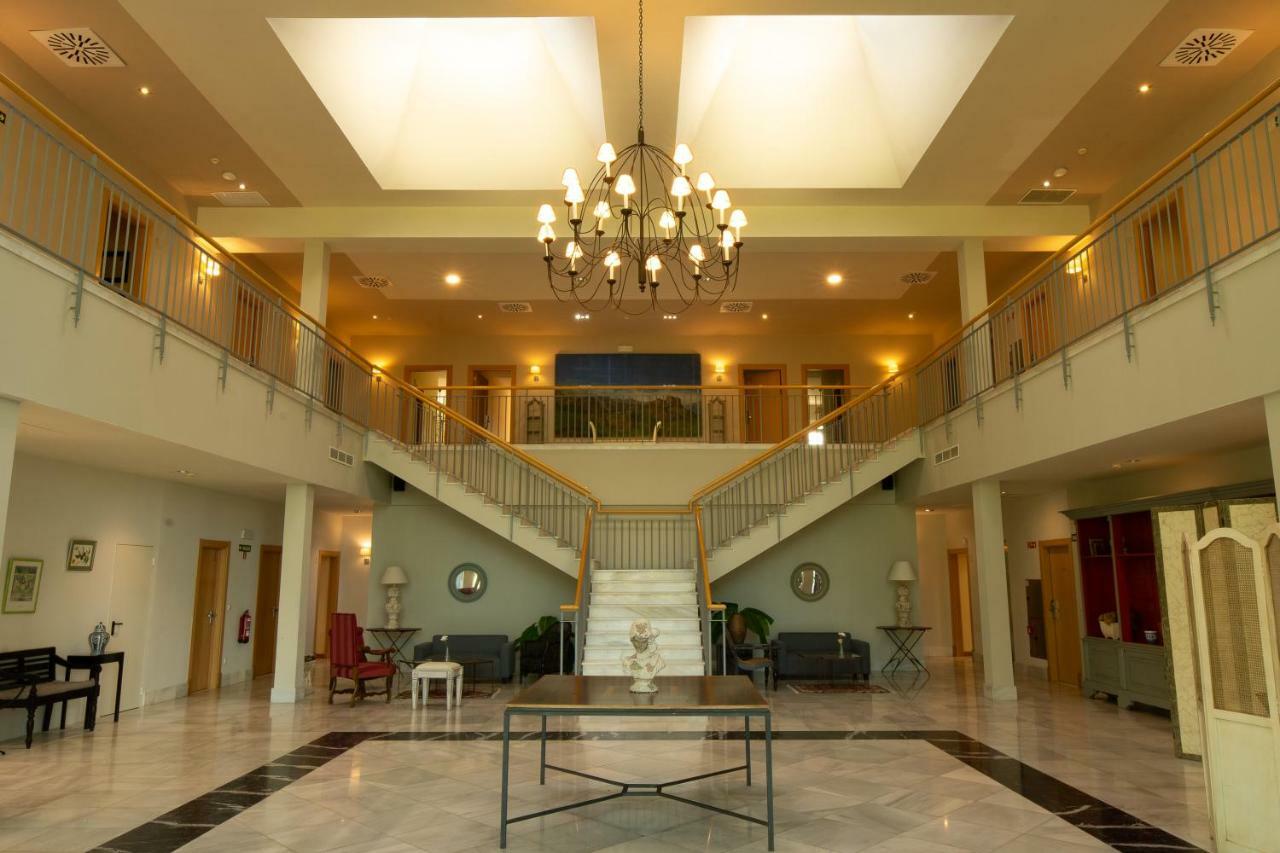 Hotel Villa Marcilla Eksteriør bilde
