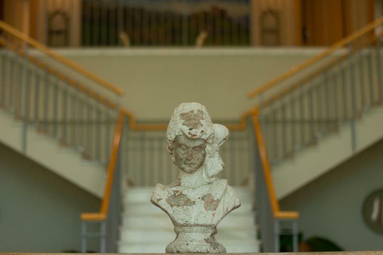 Hotel Villa Marcilla Eksteriør bilde