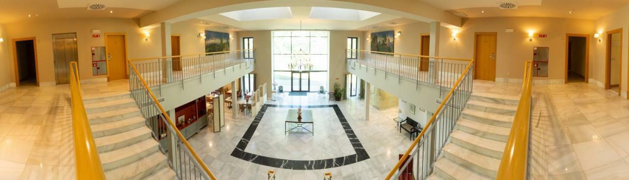 Hotel Villa Marcilla Eksteriør bilde